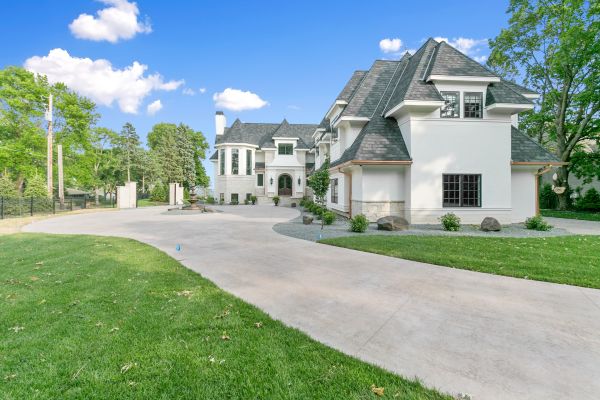 Cost of Concrete Driveway Installation in Cookeville